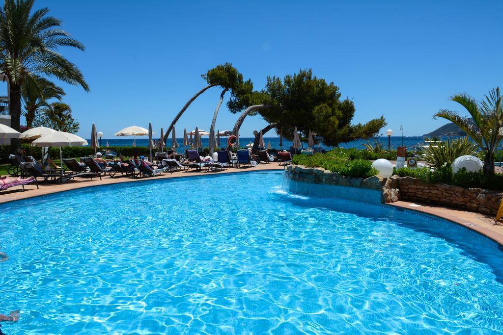 Hotel Catalonia Ses Estaques - Adults Only Santa Eularia des Riu Zewnętrze zdjęcie