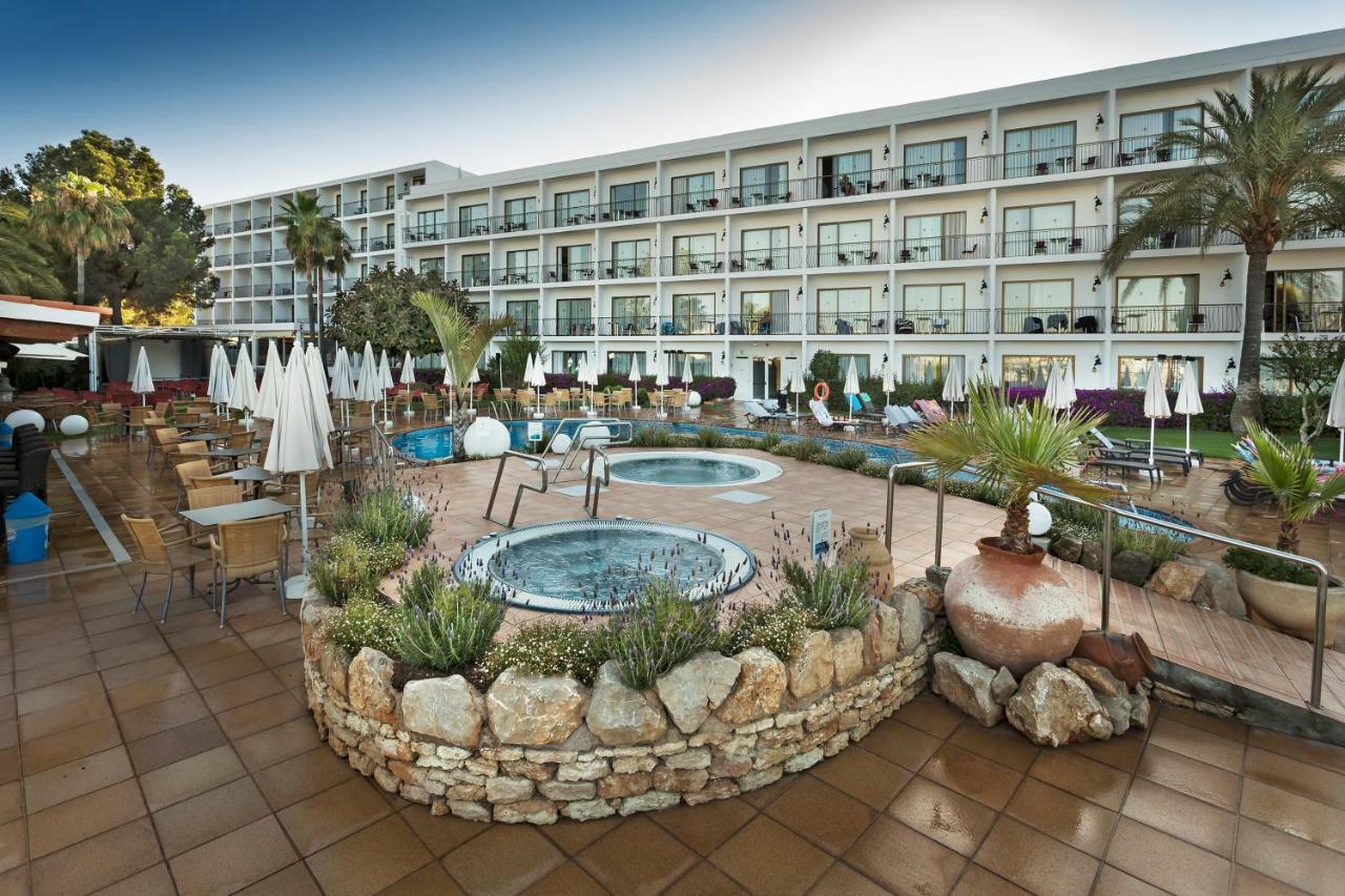 Hotel Catalonia Ses Estaques - Adults Only Santa Eularia des Riu Zewnętrze zdjęcie