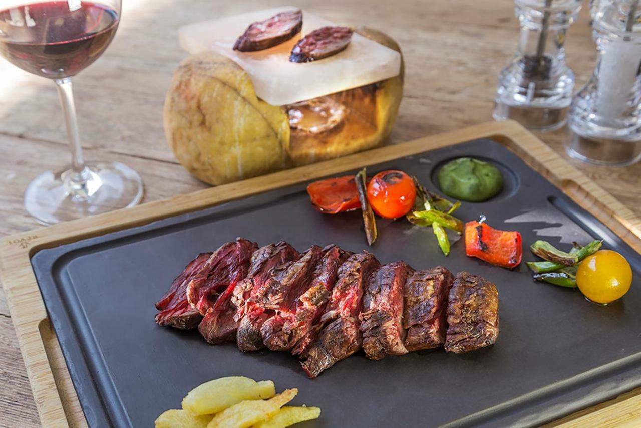 Hotel Catalonia Ses Estaques - Adults Only Santa Eularia des Riu Zewnętrze zdjęcie